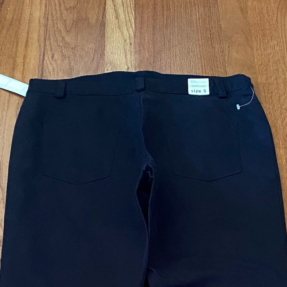 Old Navy Classic Maternity Stretch Pants - Picture 6 of 8
